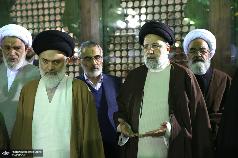 تجدید میثاق رئیس و اعضای مجلس خبرگان رهبری با آرمان های امام خمینی (س)