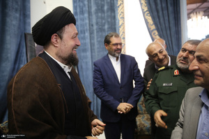 دیدار اعضا و دست اندرکاران ستاد مرکزی سی و ششمین سالگرد بزرگداشت امام خمینی با سید حسن خمینی