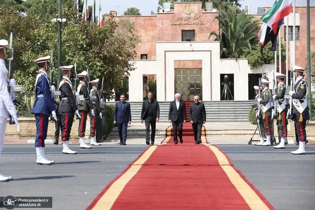 عارف عازم قرقیزستان شد/ معاون اول رییس جمهور در نشست نخست وزیران اتحادیه اقتصادی اوراسیا سخنرانی می‌کند