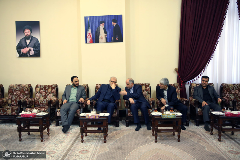 حاشیه تجدید میثاق رئیس جمهور و اعضای دولت با آرمان های حضرت امام خمینی (س)