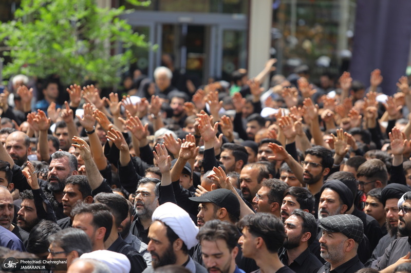 دسته عزای شهادت امام صادق(ع) با حضور آیت الله العظمی وحید خراسانی
