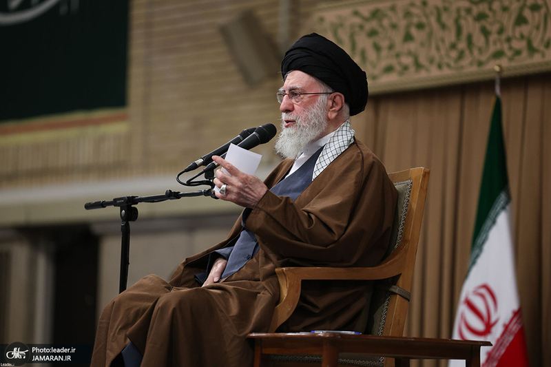 دیدار دانش‌آموزان و دانشجویان با رهبر معظم انقلاب