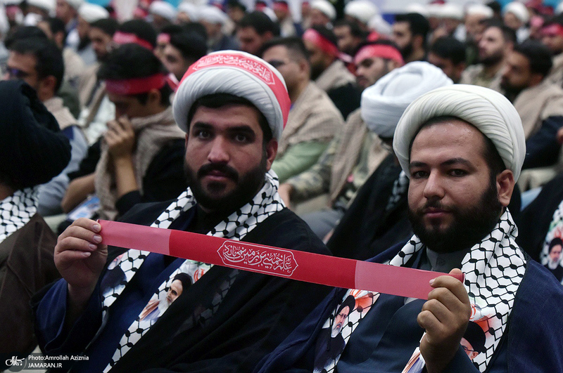 گردهمایی دانشجویان و طلاب بسیجی در حرم مطهر امام خمینی (س)