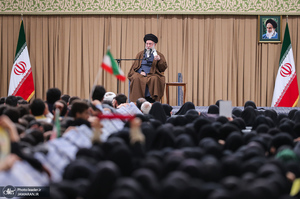 دیدار دانش‌آموزان و دانشجویان با رهبر معظم انقلاب