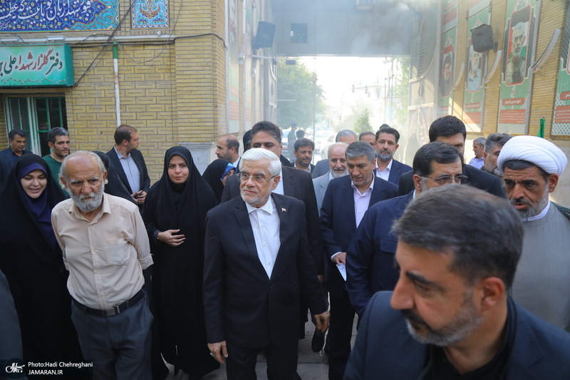 حضور محمدرضا عارف در قم