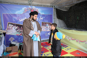 نمایشگاه گردشگری عطر یاس در حرم مطهر امام خمینی (س)