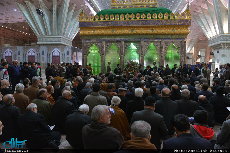 تجدید میثاق اصناف، نهادها، سازمان ها و اقشار مختلف مردم با آرمان های امام خمینی(س)