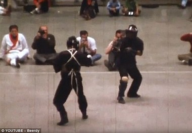 تصاویری از مبارزات واقعی بروسلی 
