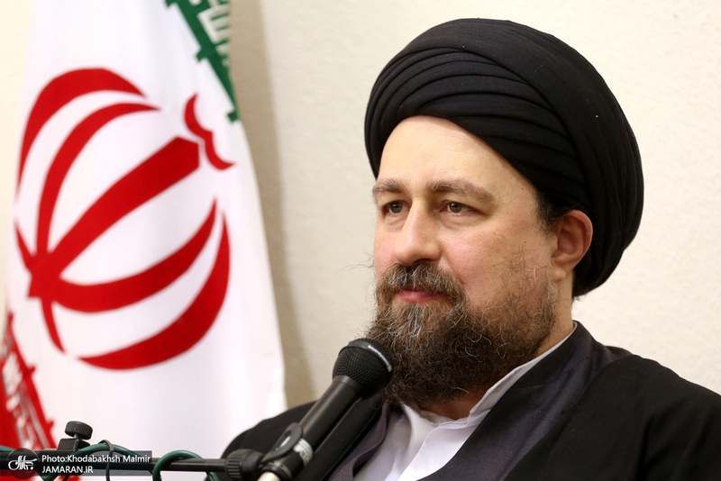 دیدارمدیران و جمعی از اعضای تحریه موسسه مطبوعاتی ایران و خبرگزاری ایرنا با سید حسن خمینی