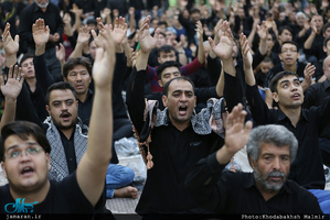 مراسم عزاداری شام غریبان در حرم مطهر حضرت امام خمینی(س) 