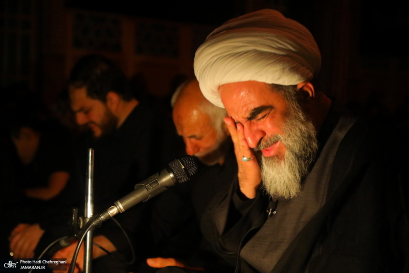 احیای شب بیست و یکم ماه مبارک رمضان در تکیه حاج سید حسن قم