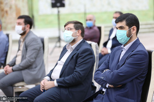 تجدید میثاق رئیس و اعضای دوره جدید شورای اسلامی شهر تهران با آرمان های امام خمینی(س)