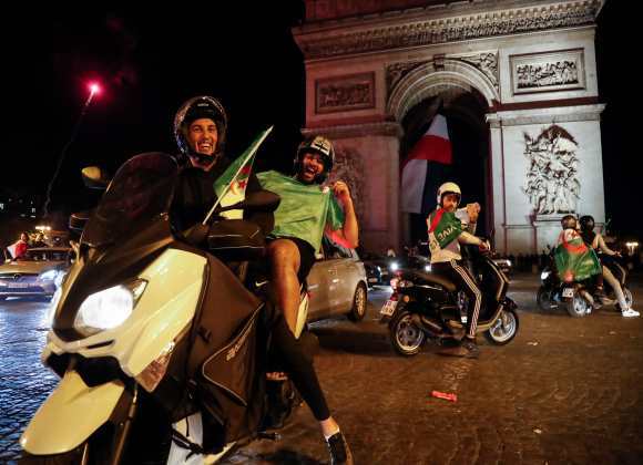 خشم راستگرایان افراطی فرانسه از شادی مردم الجزایر و تکرار سخنان نژادپرستانه ترامپ