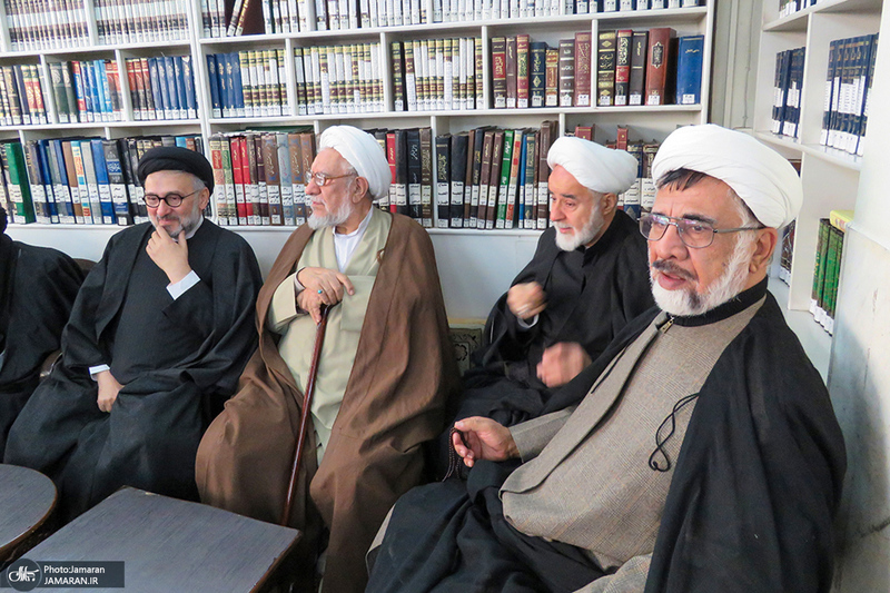 عزاداری شهادت حضرت زهرا (س) در دفتر آیت الله العظمی صانعی (ره)