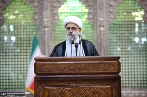 ادای احترام مهمانان خارجی کنفرانس وحدت اسلامی به مقام شامخ حضرت امام خمینی (س)