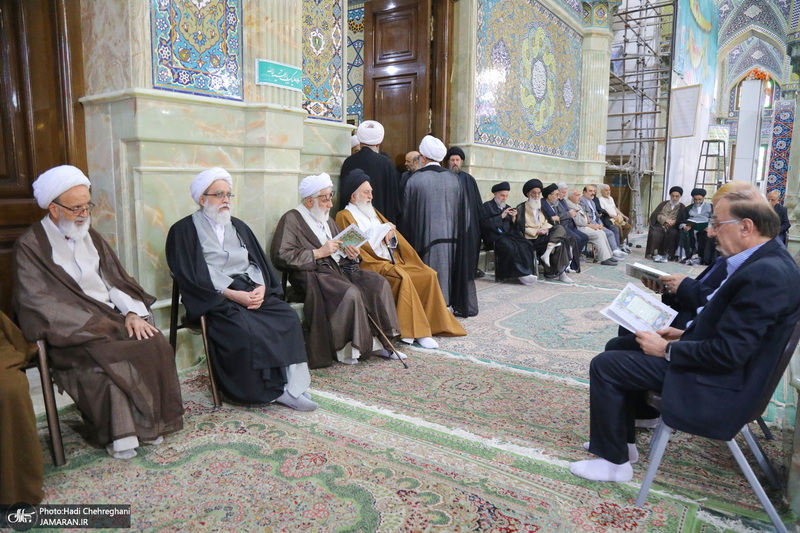 مراسم تشییع و خاکسپاری آیت الله نورالله شاه آبادی(ره) در قم