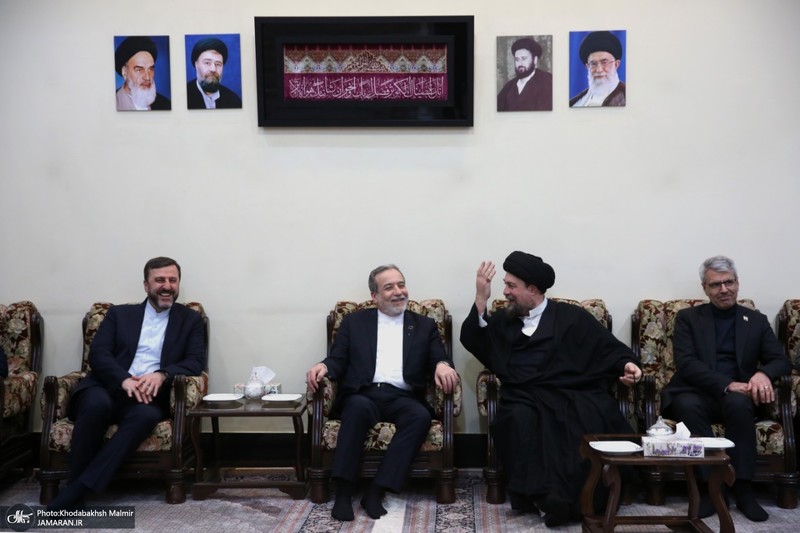 مراسم تجدیدمیثاق وزیر و معاونان وزارت امور خارجه با آرمان‌های امام خمینی