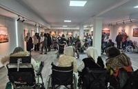 حضور علی ربیعی در اختتامیه چهارمین نمایشگاه هنری «ریشه‌های مانا» (6)