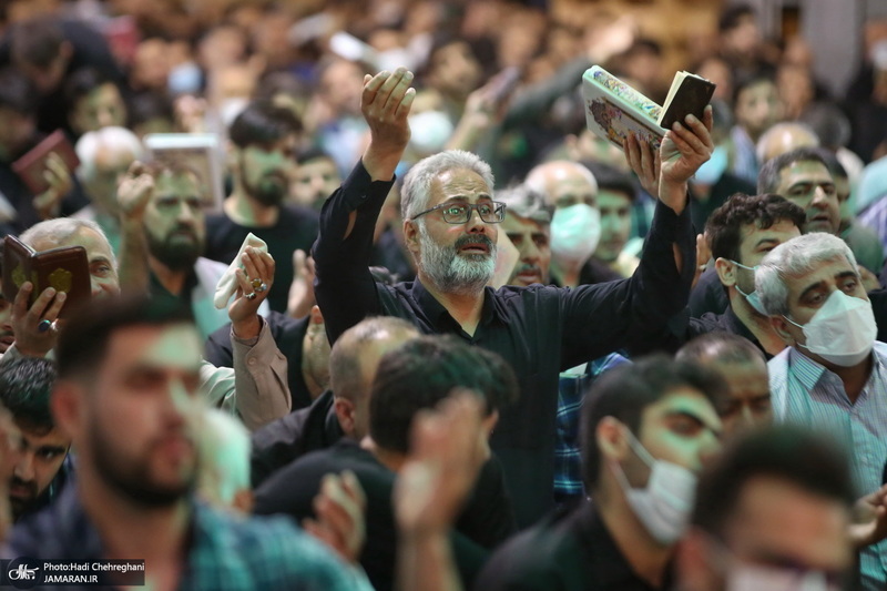 مراسم احیای شب بیست و یکم ماه رمضان در حرم مطهر حضرت معصومه (س)