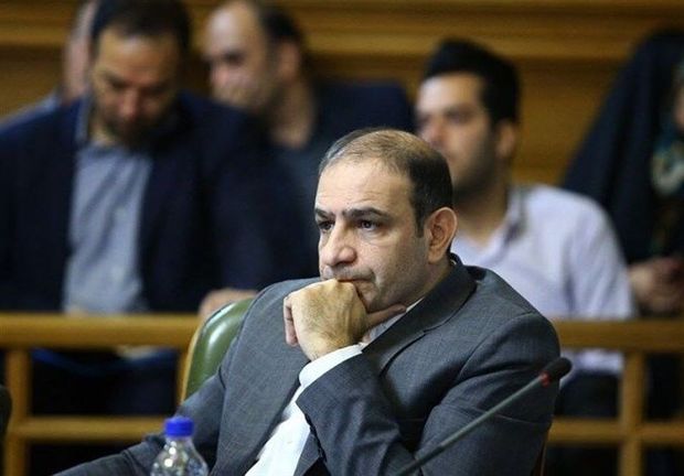 عضو شورای تهران:‌ شهرداری در برخی موارد شورا را دور می زند