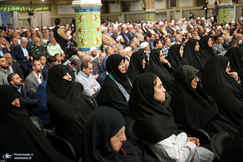 دیدار مسئولان نظام، سفرای کشور‌های اسلامی و مهمانان کنفرانس وحدت با رهبر انقلاب