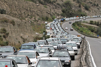 ترافیک سنگین در محور هراز   تردد در فیروزکوه پر حجم است