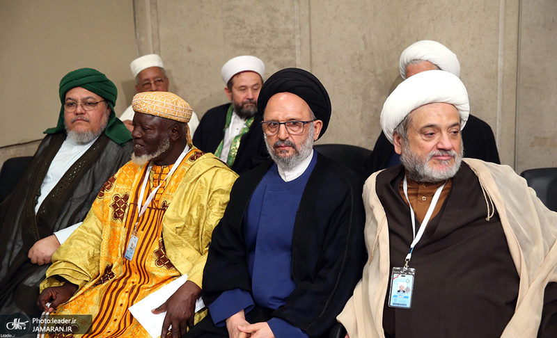 دیدار مسئولان نظام، سفرای کشور‌های اسلامی و مهمانان کنفرانس وحدت با رهبر انقلاب