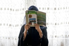 طالبان و اینترنت ضعیف مانع تحصیل اند؛ آیا ایلان ماسک به داد دختران افغانستان می رسد؟