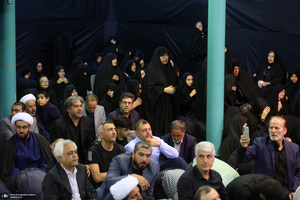 مراسم تشییع مرحوم آیت الله آقای حاج شیخ حسین هاشمیان در حسینیه جماران -2