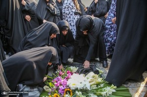 مراسم تشییع و خاکسپاری پدر دکتر جوادی یگانه