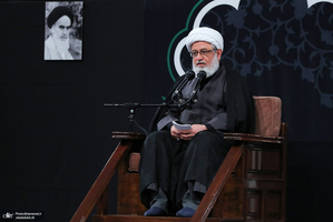 آخرین شب مراسم عزاداری حضرت فاطمه‌زهرا (س) در حسینیه امام خمینی