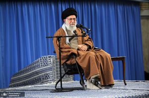 دیدار جمعی از خانواده‌های شهدای دفاع مقدس و مدافع حرم با رهبر معظم انقلاب