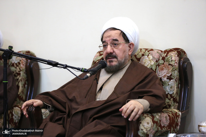 دیدار جمعی از روحانیون با سید حسن خمینی