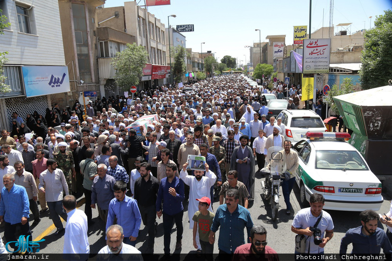 مراسم تشییع پیکر مطهر شهید حمله تروریستی اخیر حجت الاسلام تقوی در قم