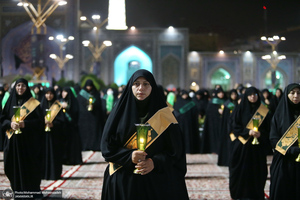 آئین خطبه خوانی شب شهادت امام رضا (ع) در حرم مطهر رضوی