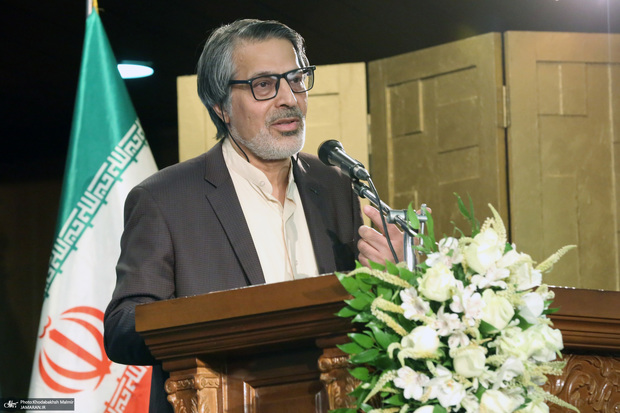 عمادالدین باقی: کارنامه آیت‌الله بجنوردی از لحاظ دیدگاه حقوق بشری مثبت بود/ آیت‌الله بجنوردی جزء فقهای عقلی مشرب بود و امروزه جای چنین فقهایی بسیار خالی است