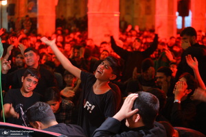 مراسم عزاداری شهادت حضرت فاطمه زهرا (س) در مسجد اعظم قم‎