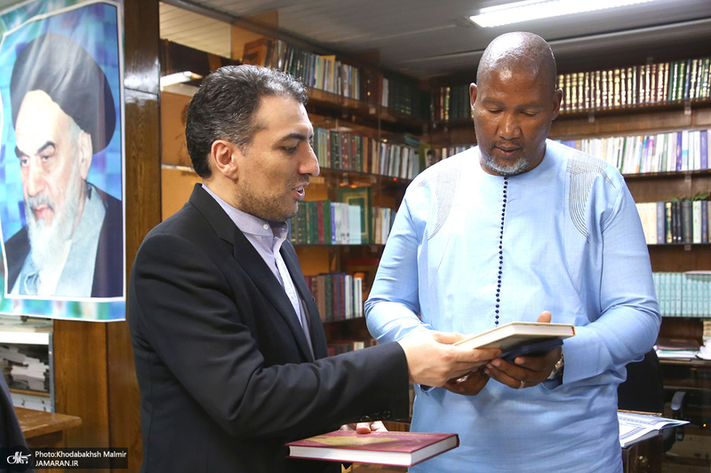 بازدید نوه نلسون ماندلا از جماران