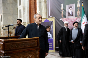 مراسم شب سالگرد ارتحال حضرت امام خمینی (س) با حضور رئیس جمهور -2