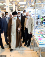 بازدید رهبر معظم انقلاب از سی و‌‌ چهارمین نمایشگاه بین‌المللی کتاب تهران