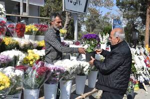 زیارت اهل غبور در آخرین پنجشنبه سال در بهشت زهرا (س) تهران