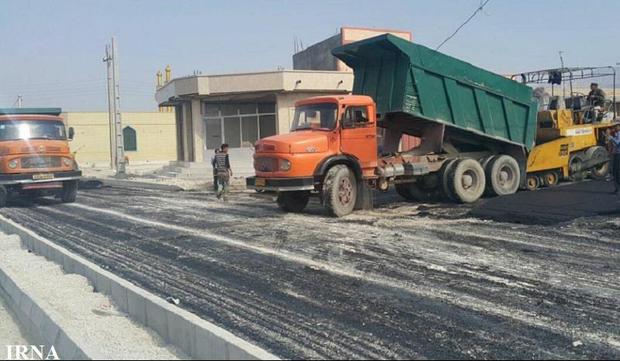 3 طرح راه سازی در گناوه افتتاح و اجرا شد