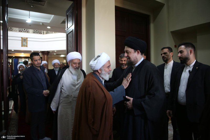 حاشیه تجدید میثاق اعضای مجلس خبرگان رهبری با آرمان‌های امام خمینی(س)؛