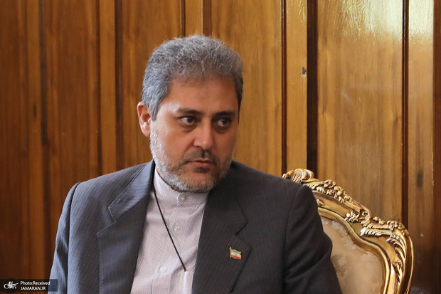سلطانی، سفیر سابق ایران در ونزوئلا: احتمال حمله نظامی به ونزوئلا بسیار بالاست/ طبق مستندات سازمان‌های بین‌المللی، ادعاهای ترامپ مبنی بر دست داشتن دولت مادورو در قاچاق مواد مخدر کاملا کذب است 