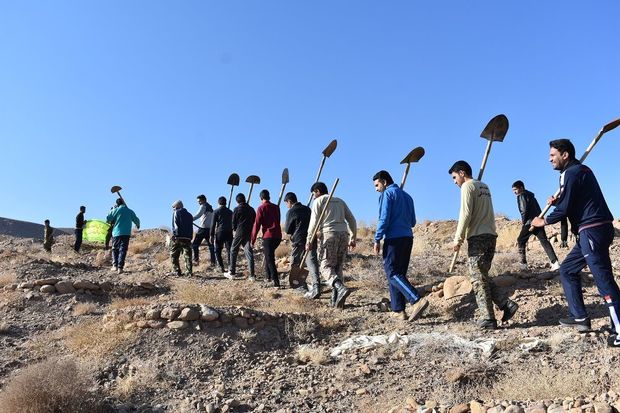 طرح  نهضت سبز در شهرستان بهاباد آغاز شد