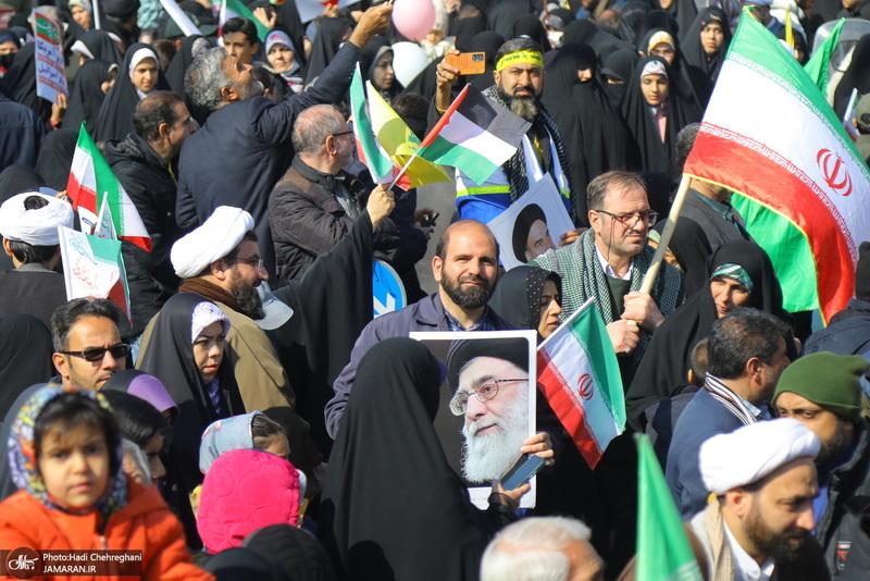 راهپیمایی باشکوه 22 بهمن در قم