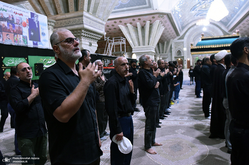 مراسم عزاداری ظهر عاشورا در حرم مطهر امام خمینی