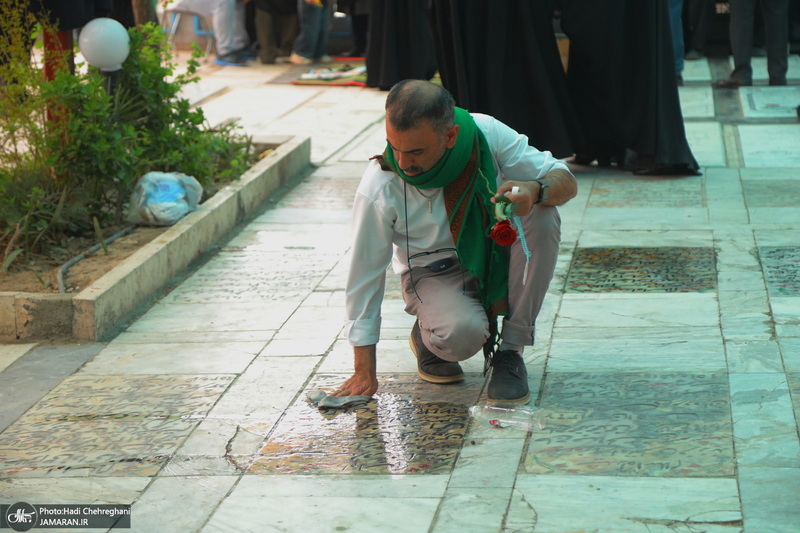 مراسم تحویل سال نو در گلزار شهدای قم‎