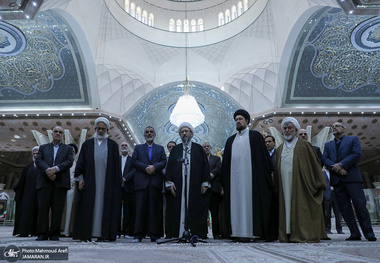  آیت الله آملی لاریجانی: پیشرفت های نظام جمهوری اسلامی نباید دستخوش تبلیغات سوء دشمنان قرار بگیرد