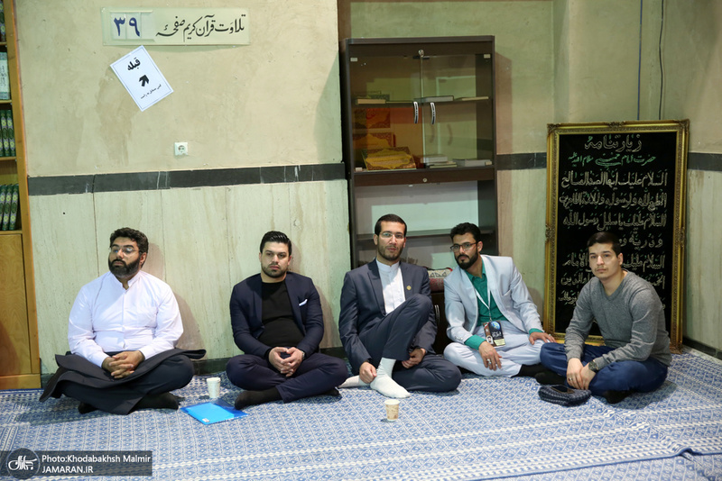 بازدید جمعی از شرکت کنندگان سی وششمین دوره مسابقات بین المللی قرآن کریم از جماران‎